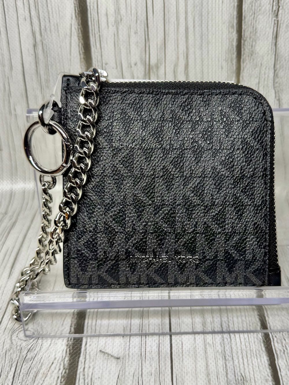 BRAND NEW Michael Kors Jet Set Travel Medium Signature Logo Chain Wallet